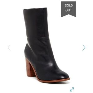 Splendid Black Leather Boots Size 8M